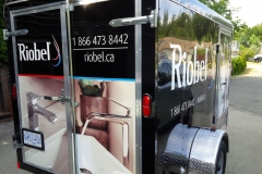 Vehicle lettering graphics